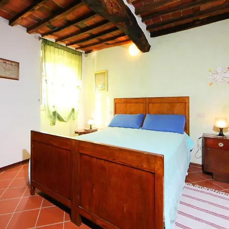 Casa Di Nena By Interhome Camaiore