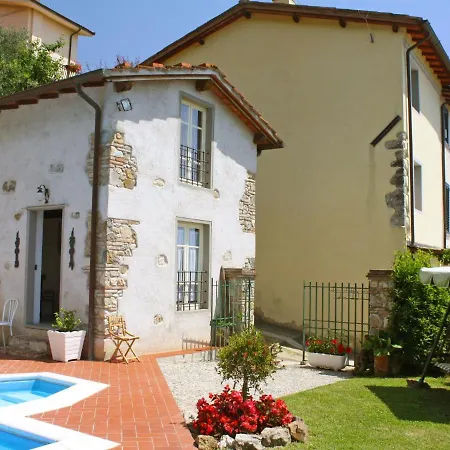Tatil Evi Casa Di Nena By Interhome Camaiore