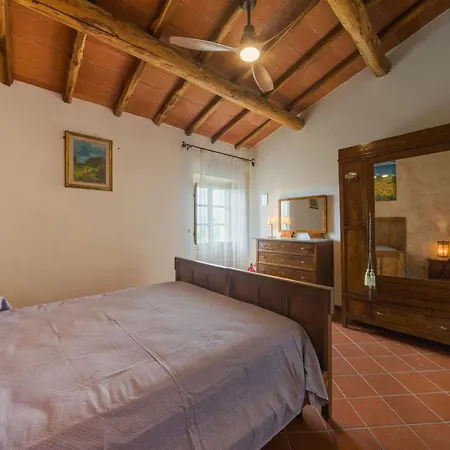 Casa Di Nena By Interhome Camaiore