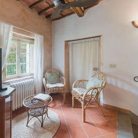 Casa vacanze Casa Di Nena By Interhome Camaiore